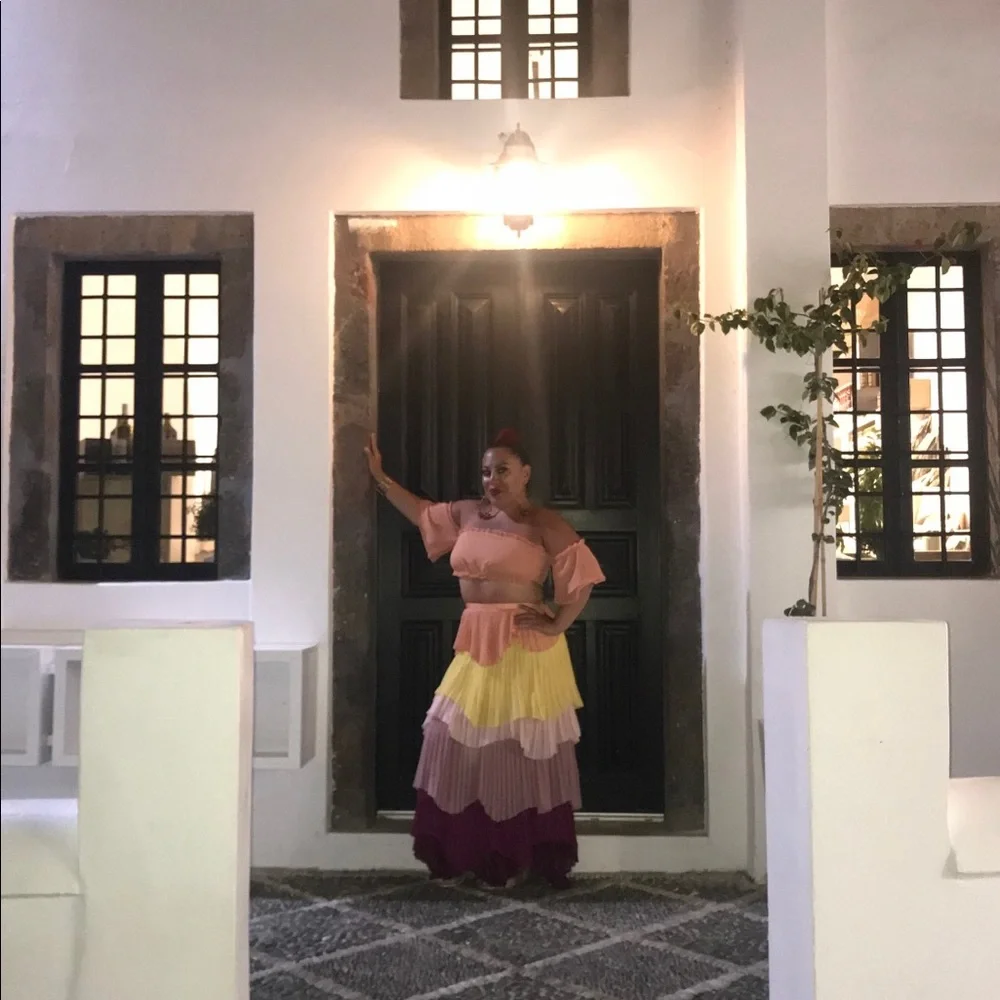 Two Piece beautiful flowy set - Picture 3 of 11